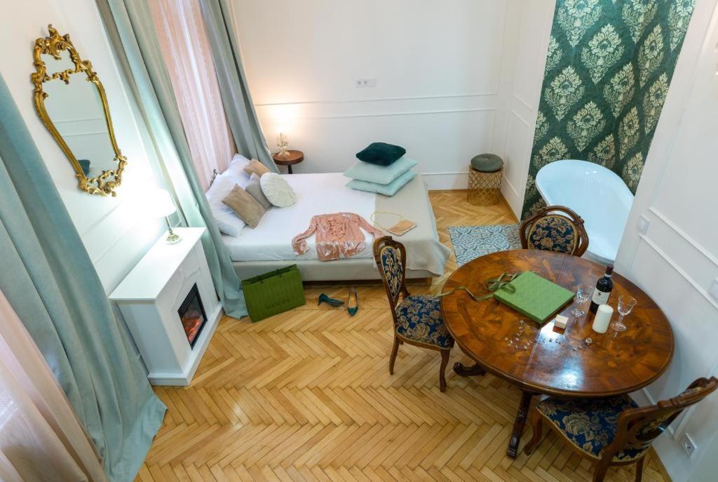 Regina Apartments On Kiraly Street Budapest Exterior foto